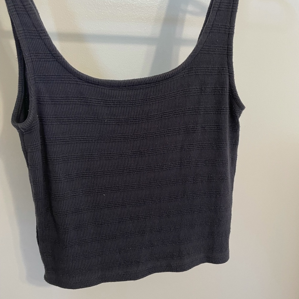 american eagle tank top